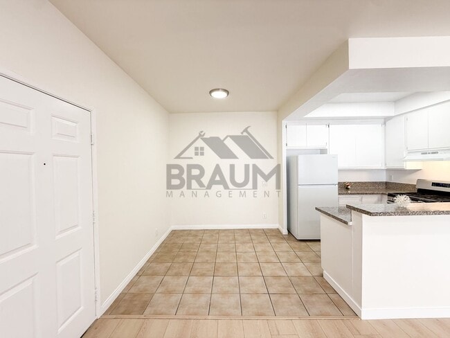 Photo - 11459 Collins St Unit 210