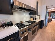 Photo - SPACIOUS MANSION WITH 2 PRIVATE ROOMS *FOR... House