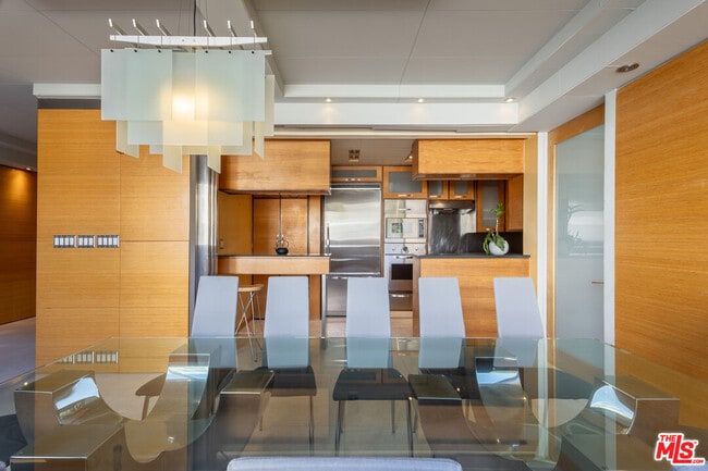 Photo - 17366 Sunset Blvd Unit 302