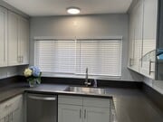 Kitchen - 1707 Barry Ave Apartments Unit 1705