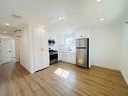 Photo - 10914 Columbus Ave Apartments Unit 4
