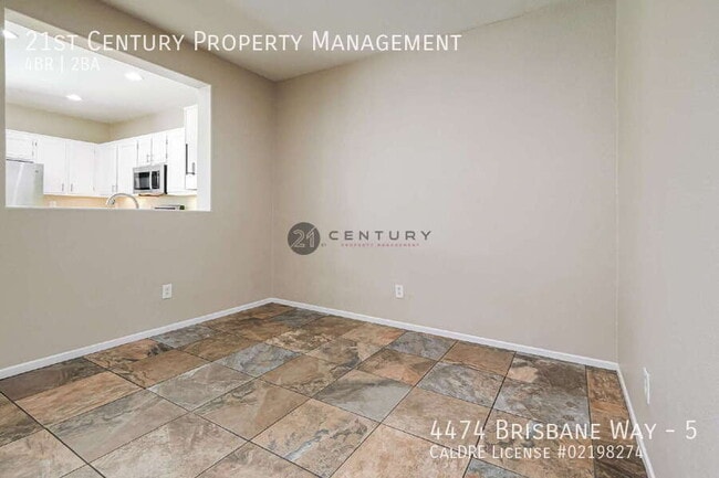 Photo - 4474 Brisbane Way