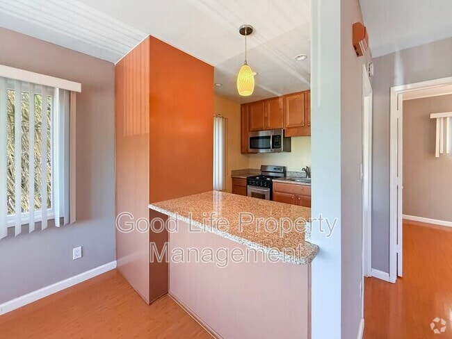 Building Photo - 3504 Wilshire Terrace Rental