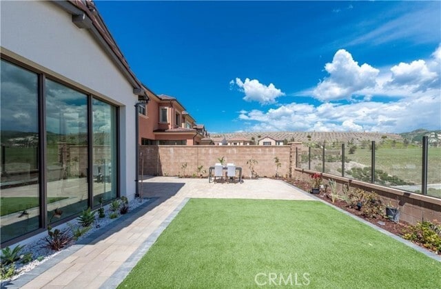 Photo - 140 Tomahawk