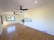 Photo - 827 W 22nd St