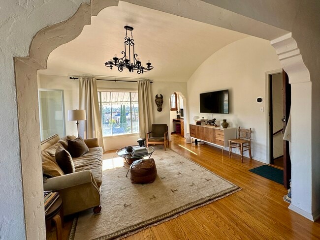 Photo - 1621 1/4 Grafton Street Unit Echo Park Oasis