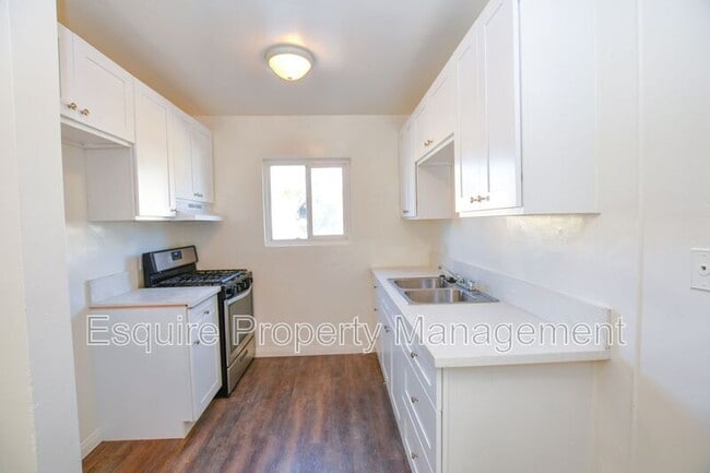 Photo - 720 W Channel Islands Blvd Unit #B2