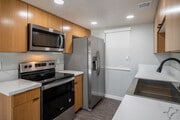 2BR, 1BA - 875SF - Corona Pointe Resort