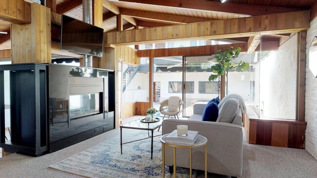 Photo - 1205 Pine Ave