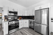 Photo - 5106-5116 69th St House