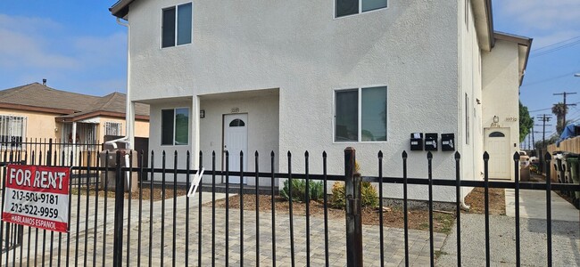 Photo - 84(1019E) Unit 84(1019 1/2)