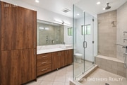 Photo - 1146 N Clark St Unit 5