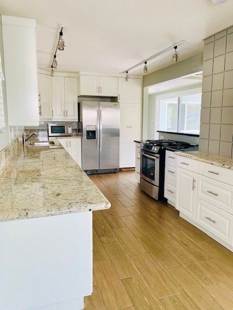 Photo - 403 Fernleaf Ave Unit 1