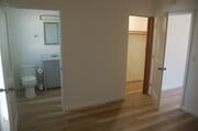 Bathroom entry/walk-in closet - 813 7th St Unit 813