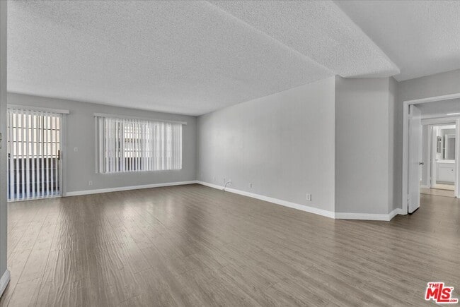 Photo - 4647 Willis Ave Unit 212