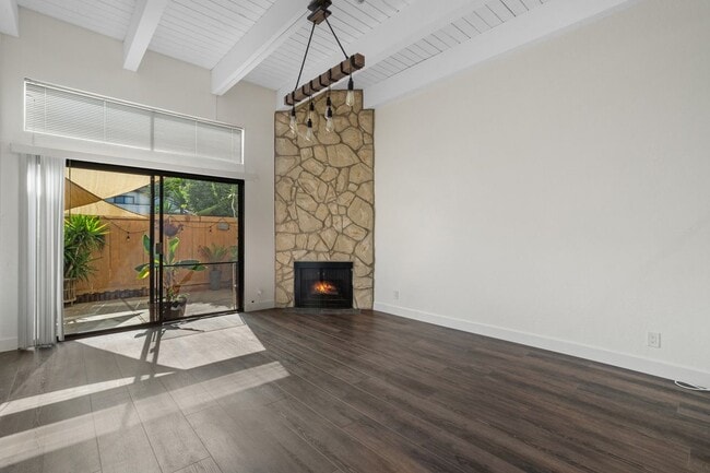 Photo - 2520 Ruhland Ave