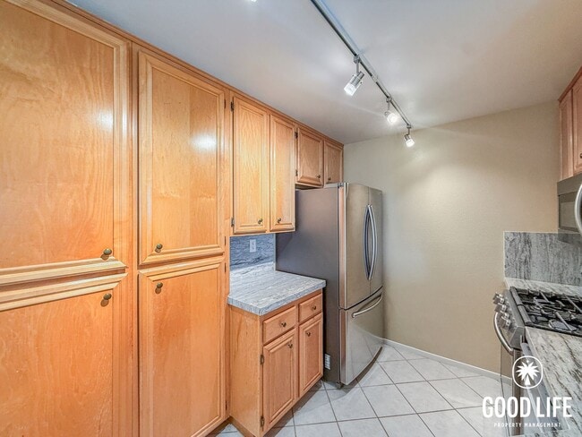 Photo - SD: 3BD/2BA Townhome in Scripps Ranch with Panoramic Views, Private Balcony & Community Pool