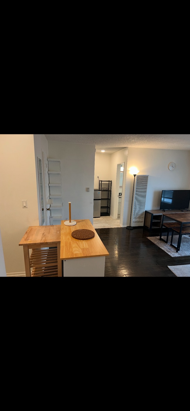 Photo - 2450 Purdue Ave Unit 7