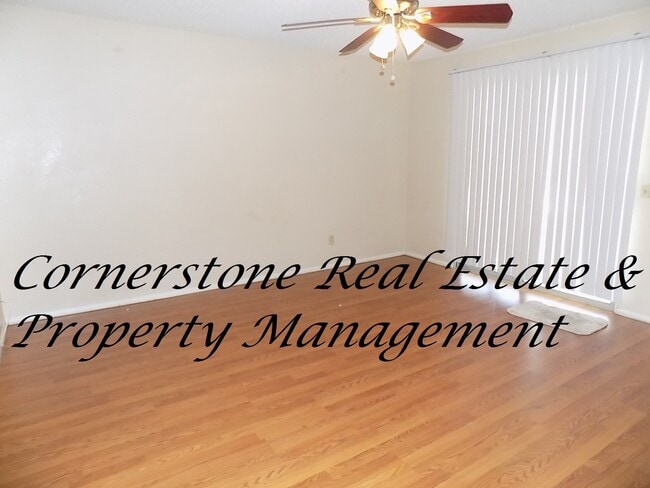 Photo - 13716 Searson Dr