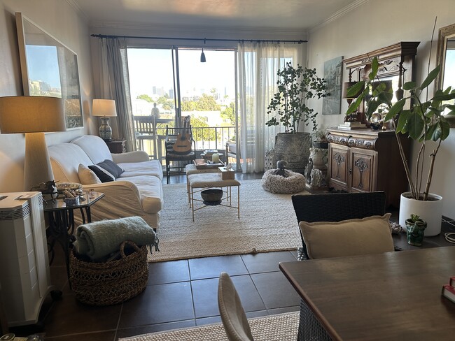 Photo - 400 S Lafayette Park Pl Condo Unit 310