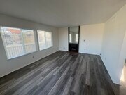 living room - 630 2nd St Unit 4