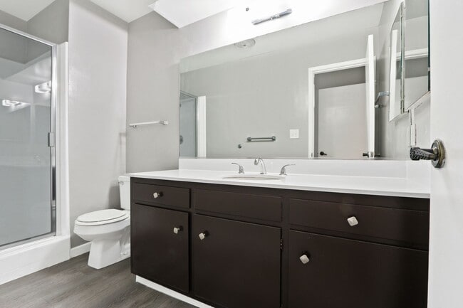 Photo - 1111 17th St Unit D