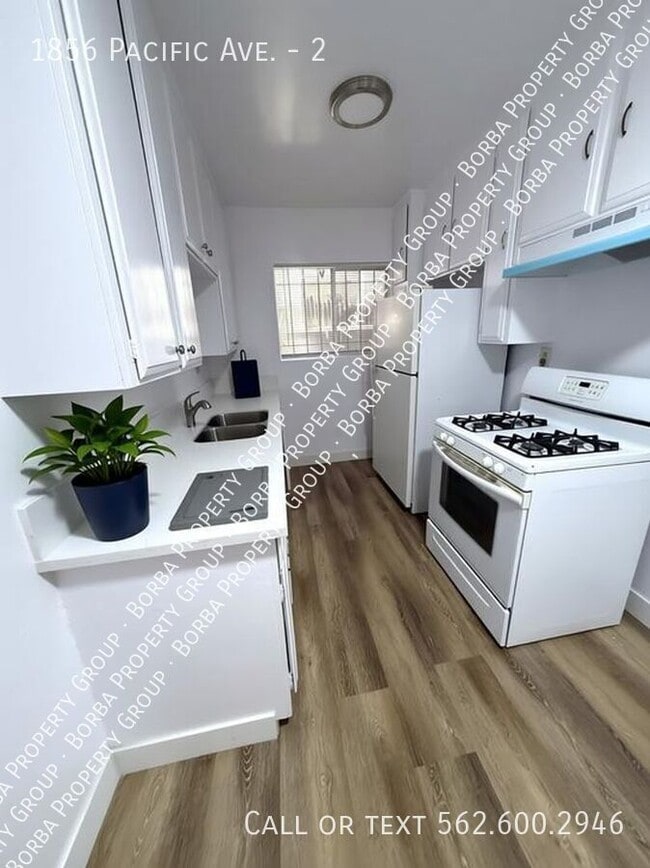 Photo - 1856 Pacific Ave Unit 2