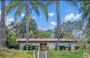 Photo - 24316 Burbank Blvd