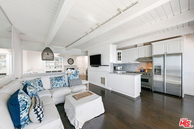 Photo - 11856 S Beach Club Way