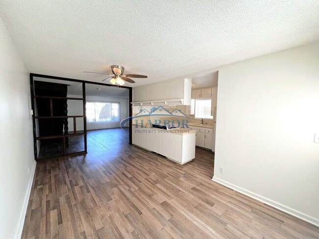 Photo - 3820 W 242nd St