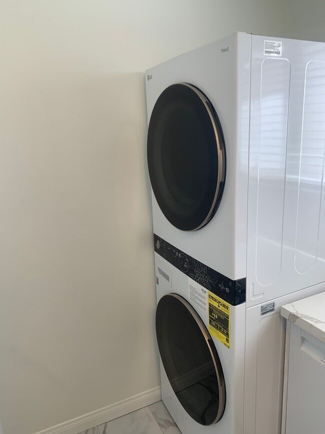 Photo - 12048-52 Sylvester Street Unit 12052