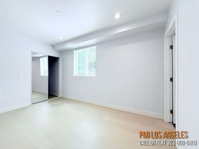 Photo - 206 E 87th St