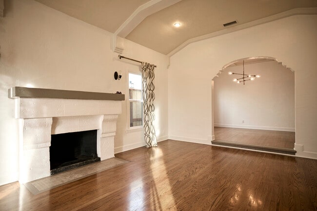 Photo - 1722 S Ogden Dr