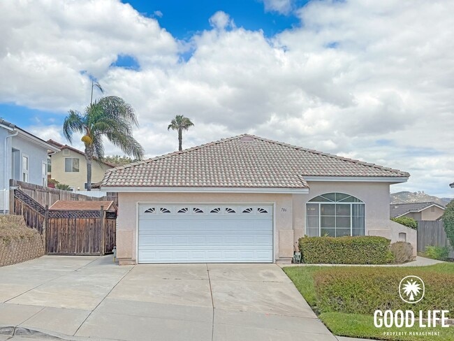 Building Photo - Gorgeous 3B/2BA House w/ Attached Garage, Storage Sheds, and Tons of Space!