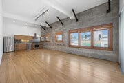 Photo - Venice Beach Art Lofts