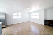 Photo - 2718 Alsace Ave Apartment