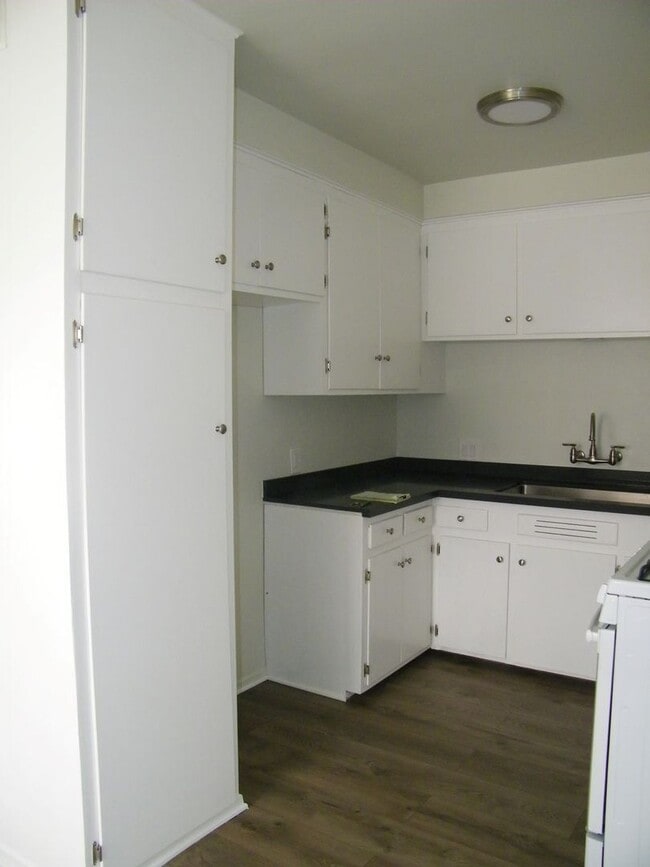 Photo - 2bed/2bath AVAILABLE NOW Unit 7013