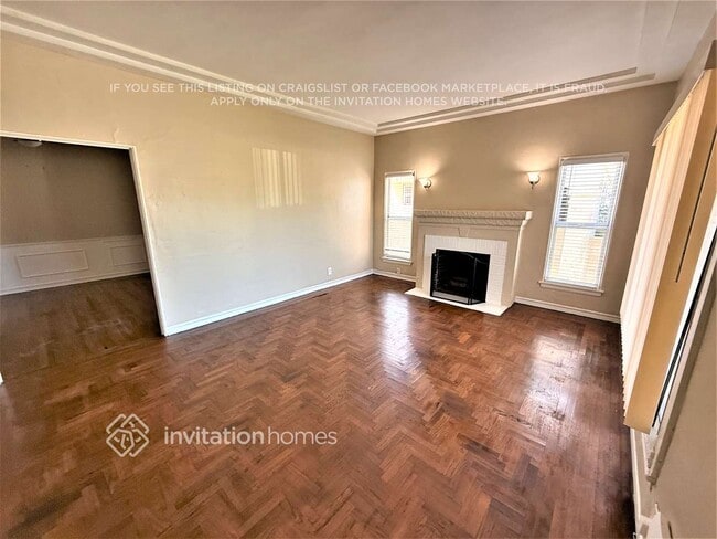 Photo - 9471 La Salle Ave