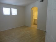 Photo - Available Now Beautiful Dual MSTR 2 + 2.5 Townhouse Valencia
