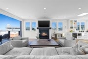 Photo - 309 Crest Dr