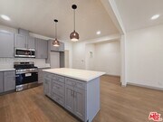 Photo - 2826 1/2 Leeward Ave