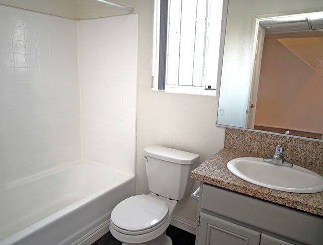 Bathroom with window light - Cloverdale Apartments