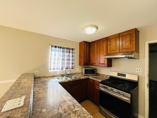 Photo - 215 E Connecticut Ave Unit 215