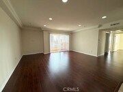 Photo - 13525 Vanowen St Unit 301