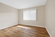 Photo - Magnolia Apartments