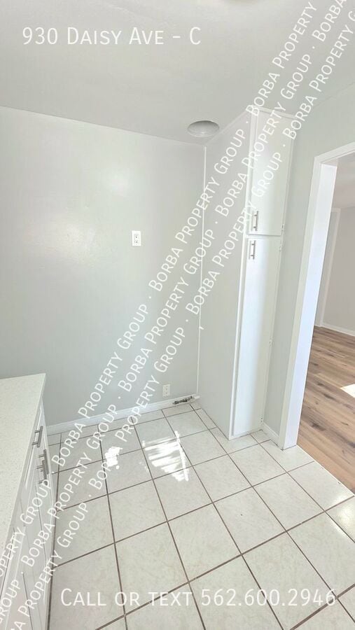 Photo - 930 Daisy Ave Unit C