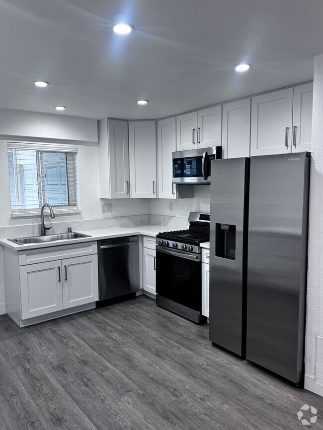 Building Photo - 34102 La Serena Dr Unit A Rental