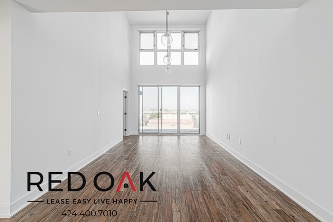 Photo - 1168 S Barrington Ave Condo Unit 607