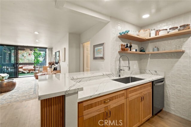 Building Photo - 7765 W 91st St Unit F2101