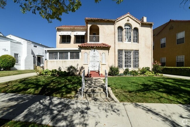 Building Photo - 1038 S Citrus Ave Rental